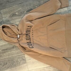 Columbia hoodie size medium men’s/womens light stain